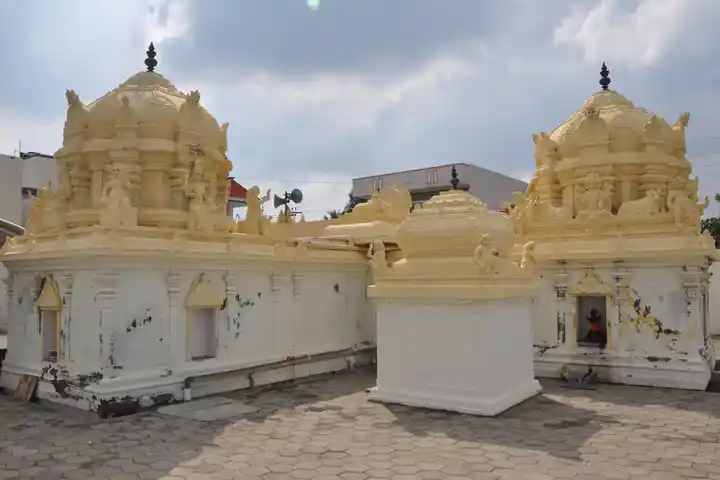 Arulmigu Kaasivisvanatha Swamy Temple, Andankoil - 639002 அருள்மிகு காசிவிஸ்வநாத சுவாமி திருக்கோயில், Andankoil - 639002, Karur - Ancient Temple Architecture and History Image 3
