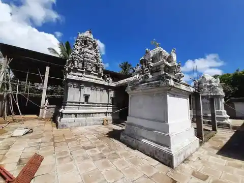 Arulmigu Kaathayi Amman Temple, Kathiruppu - 609109 அருள்மிகு காத்தாயியம்மன் திருக்கோயில், Sirkali - 609109, Mayiladuthurai - Ancient Temple Architecture and History Image 7