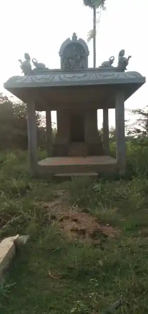 Arulmigu Kaattukkottaipatti Ayyanar Muniyan Temple, Killukkottai - 622502 அருள்மிகு காட்டுக்கோட்டைபட்டி அய்யானர் முனியன் திருக்கோயில், Killukkottai - 622502, Pudukkottai - Ancient Temple Architecture and History Image 4