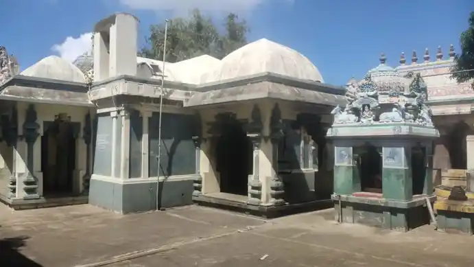 Arulmigu Kabileswarar Tempel, Vijayapuram - 610001 அருள்மிகு கபிலேஸ்வரர் திருக்கோயில், விஜயபுரம் - 610001, Thiruvarur - Ancient Temple Architecture and History Image 2