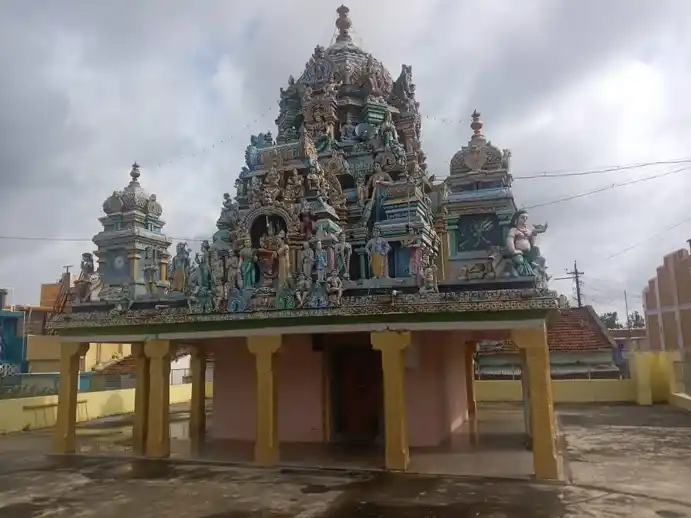 Arulmigu Kadail Heththiamman Temple, Kil Kundha, Kilkundha - 643219 அருள்மிகு காடைஹெத்தையம்மன் திருக்கோயில், Kil Kundha, Kilkundha - 643219, Nilgiris - Ancient Temple Architecture and History Image 3