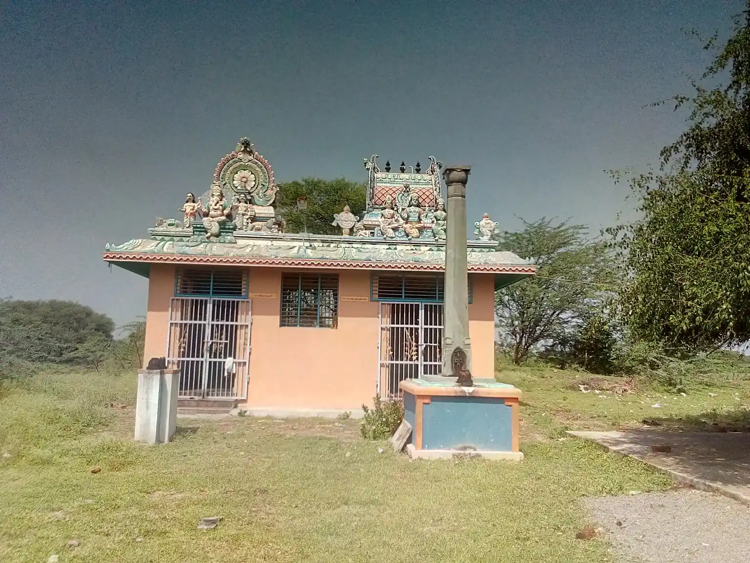 Arulmigu Kadaiperumal Temple, Valajanagaram - 621714 அருள்மிகு காடைப்பெருமாள் திருக்கோயில், Valajanagaram - 621714, Ariyalur - Ancient Temple Architecture and History Image 4