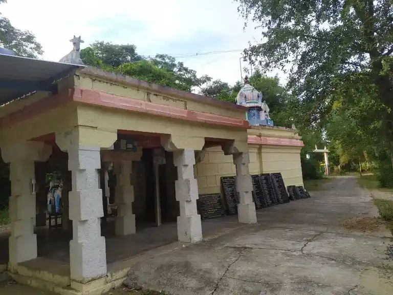 Arulmigu Kadaiperumal Temple, Veppur - 621717 அருள்மிகு காடைப்பெருமாள் திருக்கோயில், Veppur - 621717, Perambalur - Ancient Temple Architecture and History Image 3