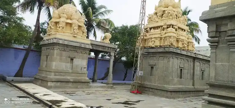 Arulmigu Kadaiyeeswarar Temple, Kadaiyur, Kankeyam - 638701