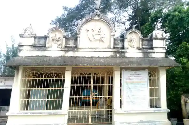Arulmigu Kadambanatha Swamy Temple, Kadambar Koil, Kadambar Koil - 631603 அருள்மிகு கடம்பநாத சுவாமி திருக்கோயில், கடம்பர்கோயில், உத்திரமேரூர் வட்டம், - 631603, Kancheepuram - Ancient Temple Architecture and History Image 2