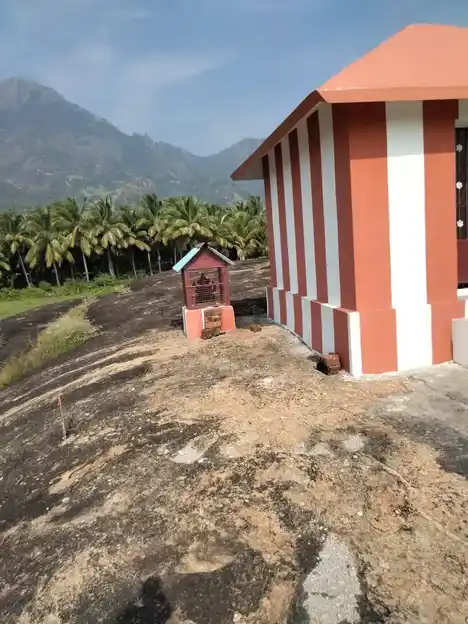 Arulmigu Kadambavudaya Kandan Sastha Temple, Eesanthimangalam, Navalkadu - 629852