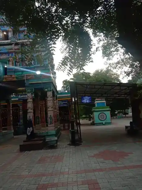 Arulmigu Kadasari Nallagurumbar Temple, Karumathur - 625514 Temple