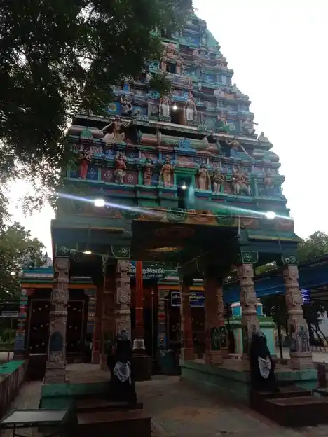 Arulmigu Kadasari Nallagurumbar Temple, Karumathur - 625514 அருள்மிகு கடசாரி நல்ல குரும்பர் திருக்கோயில், Karumathur - 625514, Madurai - Ancient Temple Architecture and History Image 3