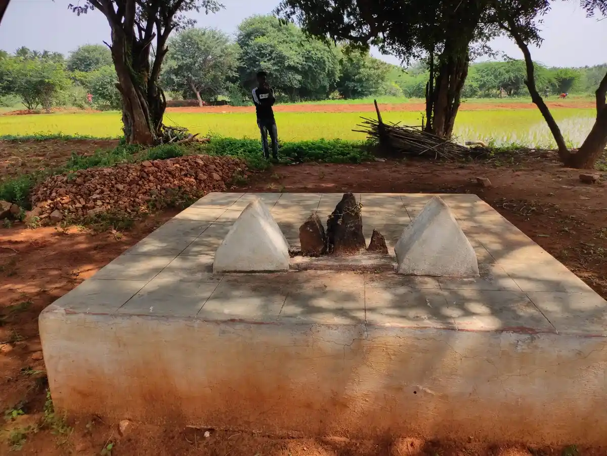 Arulmigu Kadavaakuruchi Perumal Temple, Sivagnanapuram - 624219
