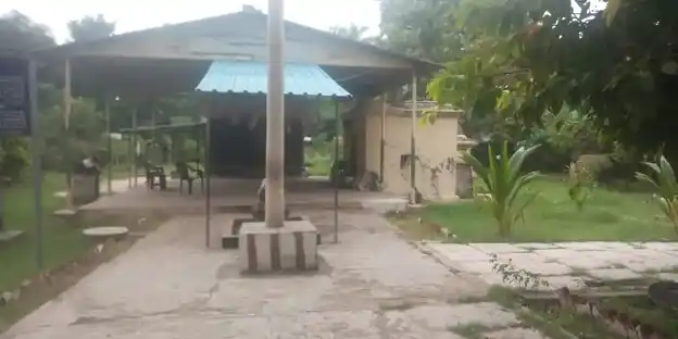 Arulmigu Kadhambavaneswarar Temple, Erumbur - 608704 அருள்மிகு கதம்பவனேஸ்வரர் திருக்கோயில், Erumbur - 608704, Cuddalore - Ancient Temple Architecture and History Image 8