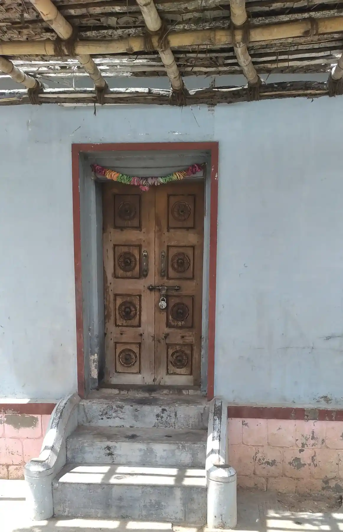 Arulmigu Kadhir Narasingaperumal Temple, Odaipatti - 624612 அருள்மிகு கதிர் நரசிங்க பெருமாள் திருக்கோயில், Odaipatti - 624612, Dindigul - Ancient Temple Architecture and History Image 4