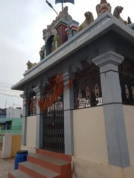 Arulmigu Kadhiraya Perumal Temple, Sengattampatty - 624202 அருள்மிகு கதிராயப்பெருமாள் திருக்கோயில், Sengattampatty - 624202, Dindigul - Ancient Temple Architecture and History Image 2
