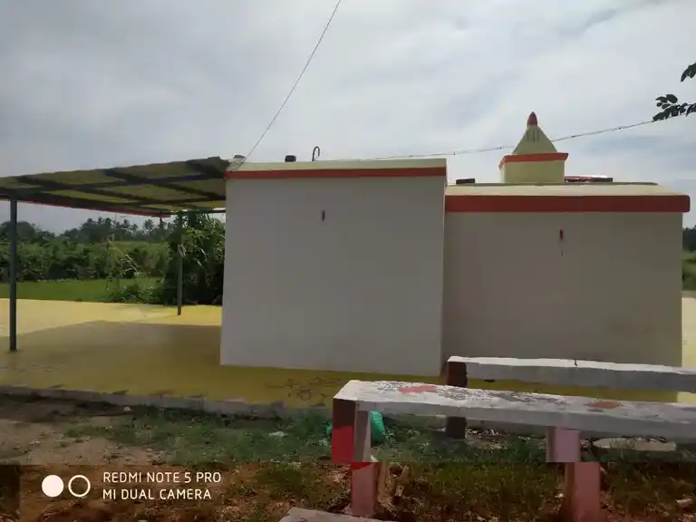 Arulmigu Kadiraya Swamy Temple, Near Nagavathi Dam, Arakasanahalli - 636811 அருள்மிகு கதிராயசாமி திருக்கோயில், Near Nagavathi Dam, Arakasanahalli - 636811, Dharmapuri - Ancient Temple Architecture and History Image 4