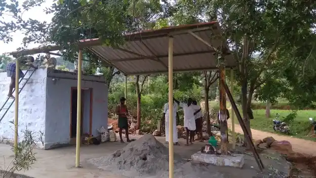 Arulmigu Kadiriperumal Temple,, Toppur Kanigarahalli - 636807 Arulmigu Kadiriperumal Temple,, Toppur Kanigarahalli - 636807, Dharmapuri - Ancient Temple Architecture and History Image 3