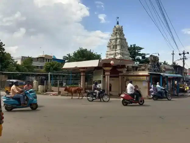 Arulmigu Kadumbadi Chinnamman Temple, Avadi - 600054 அருள்மிகு கடும்பாடி சின்னம்மன் திருக்கோயில், ஆவடி - 600054, Tiruvallur - Ancient Temple Architecture and History Image 2