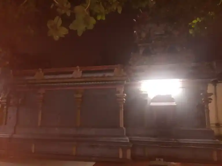 Arulmigu Kadumbadiamman Temple, Gerugambakkam - 600122 அருள்மிகு கடும்பாடியம்மன் திருக்கோயில், Gerugambakkam - 600122, Kancheepuram - Ancient Temple Architecture and History Image 3