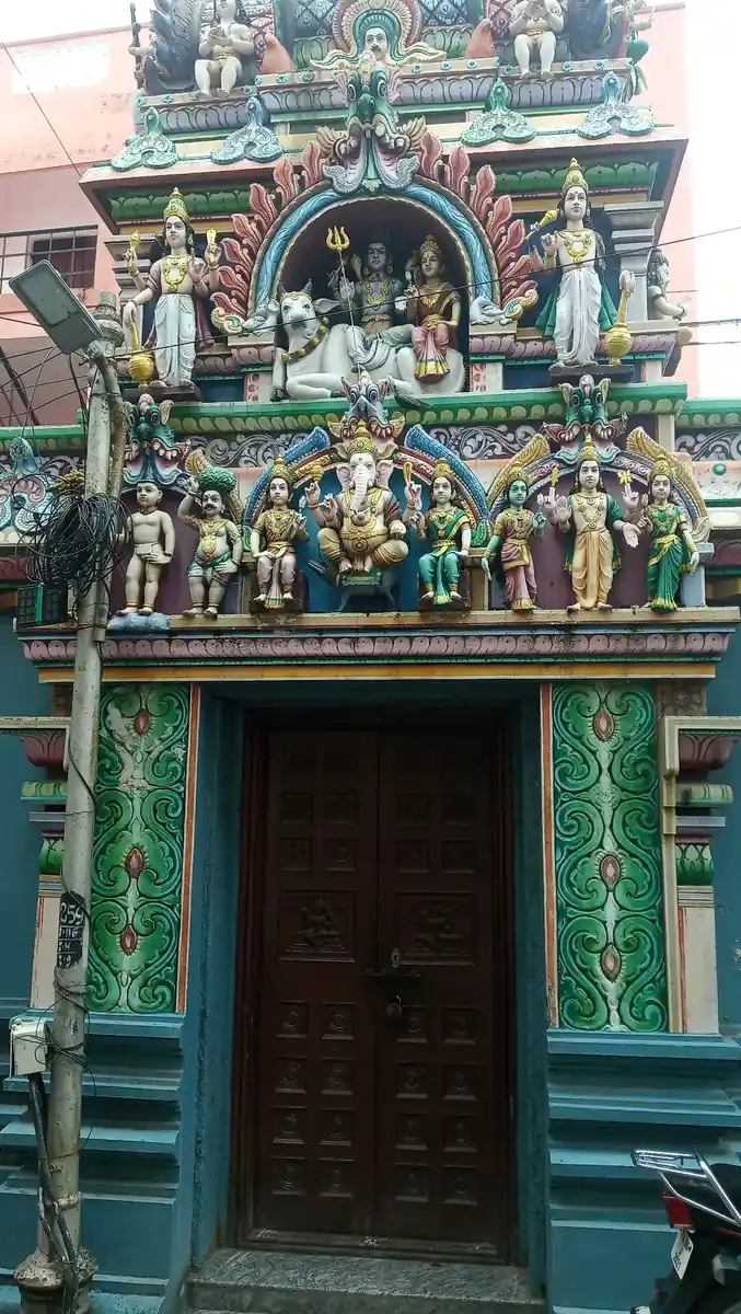 Arulmigu Kadumpadi Amman Temple, Triplecane, Chennai - 600005 அருள்மிகு கடும்பாடியம்மன் திருக்கோயில், திருவல்லிக்கேணி, சென்னை - 600005, Chennai - Ancient Temple Architecture and History Image 5