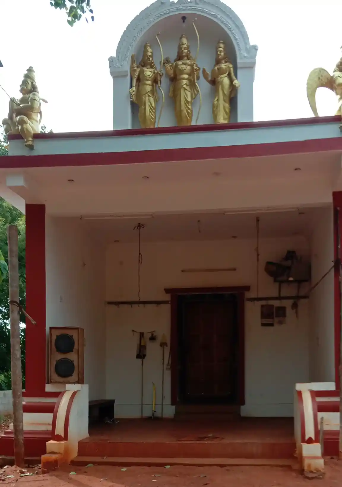 Arulmigu Kaiganapathi Narayanaswamy Temple, Kesavanputhoor - 629501 அருள்மிகு கைக்கணபதி நாராயணசுவாமி திருக்கோயில், Kesavanputhoor - 629501, Kanyakumari - Ancient Temple Architecture and History Image 3