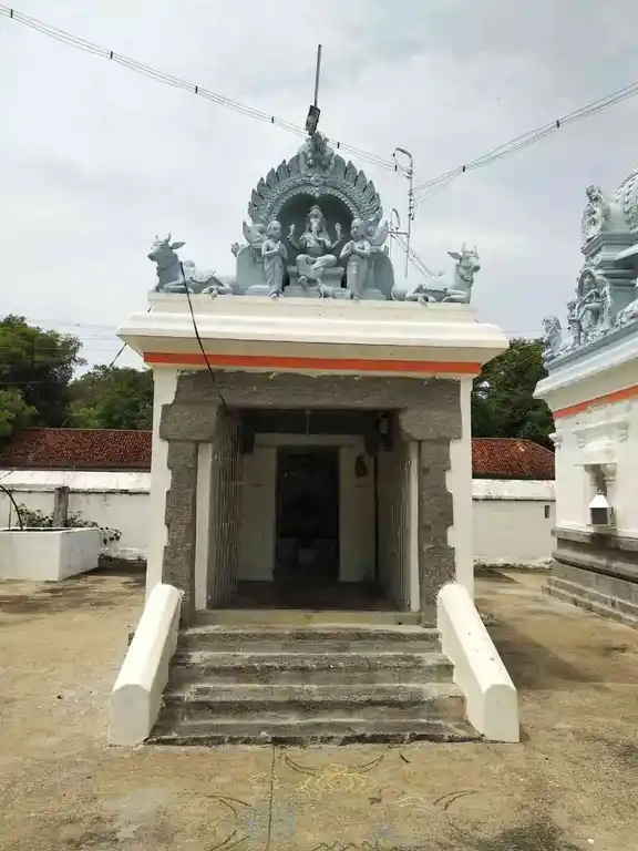 Arulmigu Kailaasanaathar Temple, Mekkalur - 604601 Temple