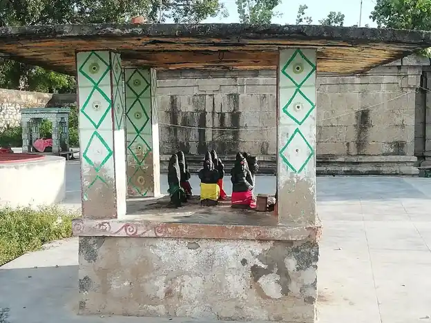 Arulmigu Kailaasanadhar Temple, Kunjaram - 607201 அருள்மிகு கைலாசநாதர் திருக்கோயில், Kunjaram - 607201, Kallakurichi - Ancient Temple Architecture and History Image 3