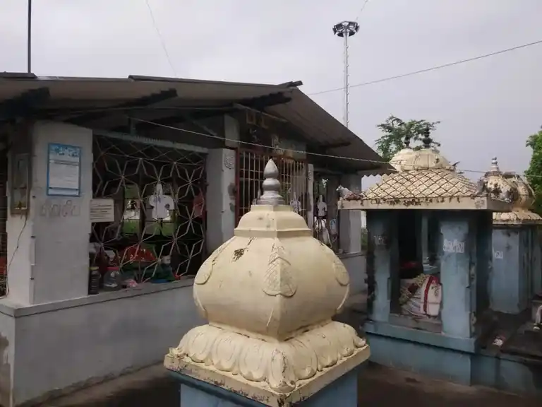 Arulmigu Kailaasanadhar Temple, Manjapuththur - 606208 அருள்மிகு கைலாசநாதர் திருக்கோயில், Manjapuththur - 606208, Kallakurichi - Ancient Temple Architecture and History Image 6