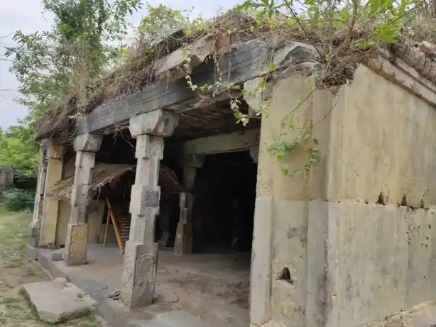 Arulmigu Kailasanaathar Temple, Paathiraapuliyur - 604304 அருள்மிகு கைலாசநாதர் திருக்கோயில், பாதிராபுலியூர் - 604304, Viluppuram - Ancient Temple Architecture and History Image 3