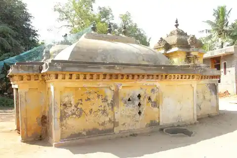 Arulmigu Kailasanadar Temple, Uluthampattu - 607105 அருள்மிகு கைலாசநாதர் திருக்கோயில், Uluthampattu - 607105, Cuddalore - Ancient Temple Architecture and History Image 3