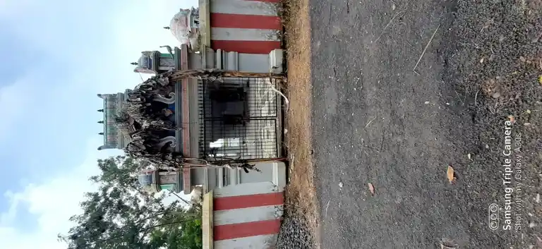 Arulmigu Kailasanadhar And Vengadajalabathy Temple, Vadavanjar - 609201 அருள்மிகு கைலாசநாதர் மற்றும் வெங்கடாஜலபதி திருக்கோயில், வடவாஞ்சூர் - 609201, Mayiladuthurai - Ancient Temple Architecture and History Image 11