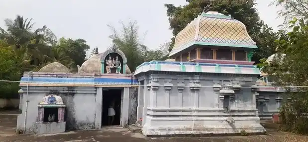 Arulmigu Kailasanadhar Temple, Kanniyanatham, Kanniyanatham - 609811 அருள்மிகு கைலாசநாதர் ஆலயம், Kanniyanatham, Kanniyanatham - 609811, Mayiladuthurai - Ancient Temple Architecture and History Image 5