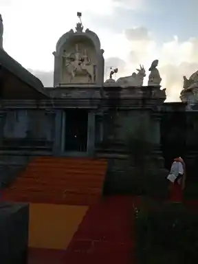 Arulmigu Kailasanathar And Akiladasvarr Amman Temple, Kakkaiyadi - 614101 அருள்மிகு கைலாசநாதர் , அகிலாண்டேஸ்வரர் அம்மன் திருக்கோயில், Kakkaiyadi - 614101, Thiruvarur - Ancient Temple Architecture and History Image 2