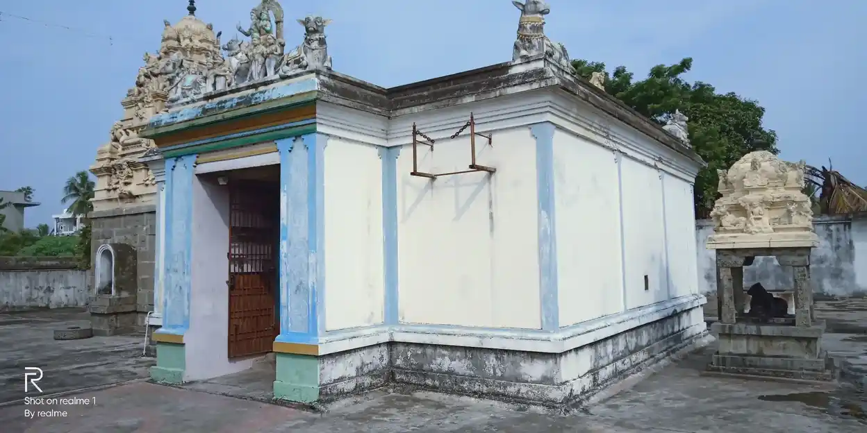 Arulmigu Kailasanathar and Azhagiamman Temple, Kavithandalam - 603106 அருள்மிகு கைலாசநாதர் மற்றும் அழகியம்மன் திருக்கோயில், காவித்தண்டலம் - 603106, Kancheepuram - Ancient Temple Architecture and History Image 2