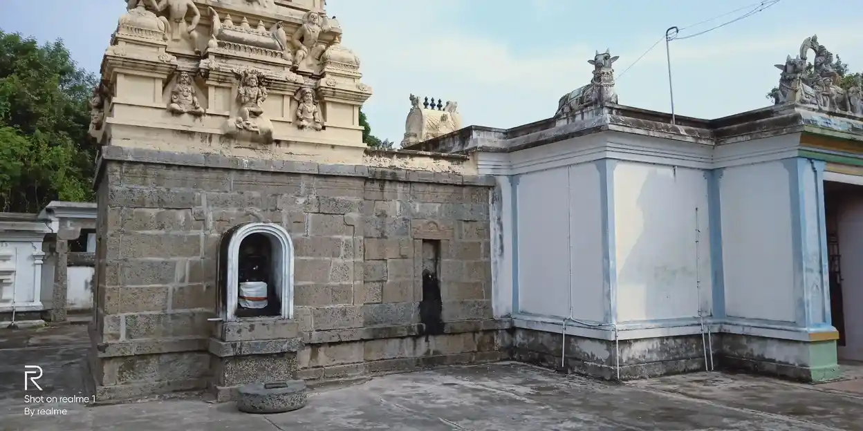 Arulmigu Kailasanathar and Azhagiamman Temple, Kavithandalam - 603106 அருள்மிகு கைலாசநாதர் மற்றும் அழகியம்மன் திருக்கோயில், காவித்தண்டலம் - 603106, Kancheepuram - Ancient Temple Architecture and History Image 3