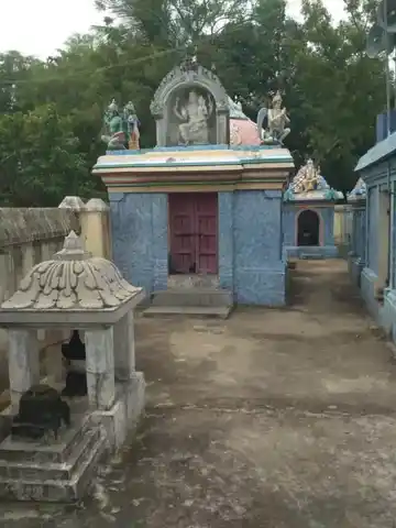 Arulmigu Kailasanathar and Lakshmi Narayana Perumal Temple, Mukkarumbur - 609301 அருள்மிகு கைலாசநாதர் மற்றும் லட்சுமி நாராயண பெருமாள் திருக்கோயில், முக்கரும்பூர் - 609301, Mayiladuthurai - Ancient Temple Architecture and History Image 3