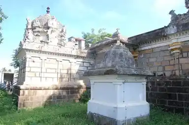 Arulmigu Kailasanathar And Sinivasaperumal Temple, Athichepuram - 614708 அருள்மிகு கைலாசநாதர் திருக்கோயில், ேசந்தமங்களம், ேசந்தமங்களம் - 614708, Thiruvarur - Ancient Temple Architecture and History Image 4