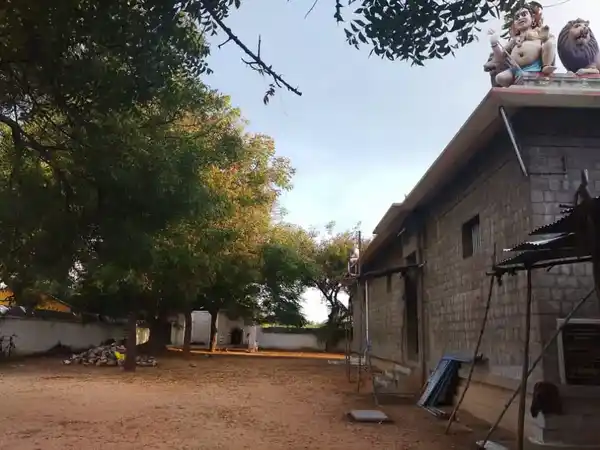 Arulmigu Kailasanathar Bathrakali Amman Temple, Kottaimedu, Kumarapalayam Agraharam - 638183 அருள்மிகு கைலாசநாதர் பத்ரகாளியம்மன் திருக்கோயில், கோட்டைமேடு, குமாரபாளையம் அக்ரஹாரம் - 638183, Namakkal - Ancient Temple Architecture and History Image 5