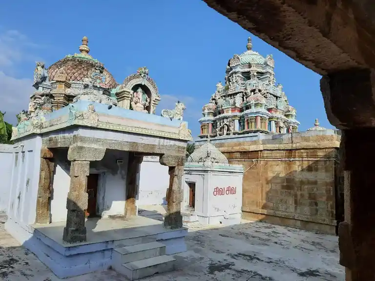 Arulmigu Kailasanathar (E) Temples, Valadi - 621601 அருள்மிகு கைலாசநாதர் திருக்கோயில், Valadi - 621601, Thiruchirappalli - Ancient Temple Architecture and History Image 3