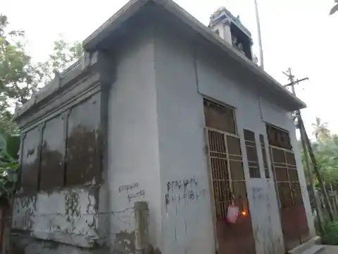 Arulmigu Kailasanathar Lakshminarayan Perumal Temple, Melaththuraiyur - 612701 அருள்மிகு கைலாசநாதர் லெட்சுமிநாராயணப்பெருமாள் திருக்கோயில், Melaththuraiyur - 612701, Thiruvarur - Ancient Temple Architecture and History Image 3