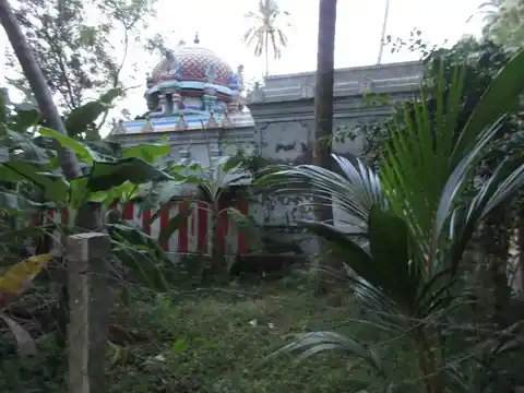 Arulmigu Kailasanathar Lakshminarayan Perumal Temple, Melaththuraiyur - 612701 அருள்மிகு கைலாசநாதர் லெட்சுமிநாராயணப்பெருமாள் திருக்கோயில், Melaththuraiyur - 612701, Thiruvarur - Ancient Temple Architecture and History Image 4