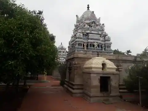 Arulmigu Kailasanathar Temple, Alagumalai, Azhakumalai - 641665