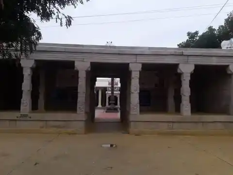 Arulmigu Kailasanathar Temple, Alagumalai, Azhakumalai - 641665 அருள்மிகு கைலாசநாதர் திருக்கோயில், Azhakumalai - 641665, Tiruppur - Ancient Temple Architecture and History Image 3