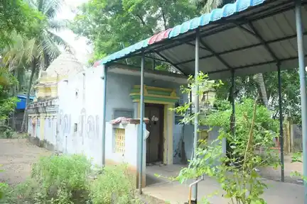 Arulmigu Kailasanathar Temple, Cholachakaranallur - 609811 அருள்மிகு கைலாசநாதர் ஆலயம், சோழச்சக்கரநல்லூர் - 609811, Mayiladuthurai - Ancient Temple Architecture and History Image 5