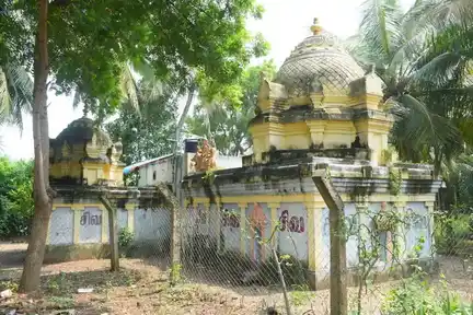 Arulmigu Kailasanathar Temple, Cholachakaranallur - 609811 அருள்மிகு கைலாசநாதர் ஆலயம், சோழச்சக்கரநல்லூர் - 609811, Mayiladuthurai - Ancient Temple Architecture and History Image 7