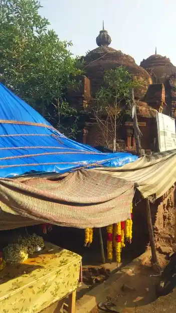 Arulmigu Kailasanathar Temple, Elakuruchi - 621715 அருள்மிகு கைலாசநாதர் சுவாமி திருக்கோயில், Elakuruchi - 621715, Ariyalur - Ancient Temple Architecture and History Image 2