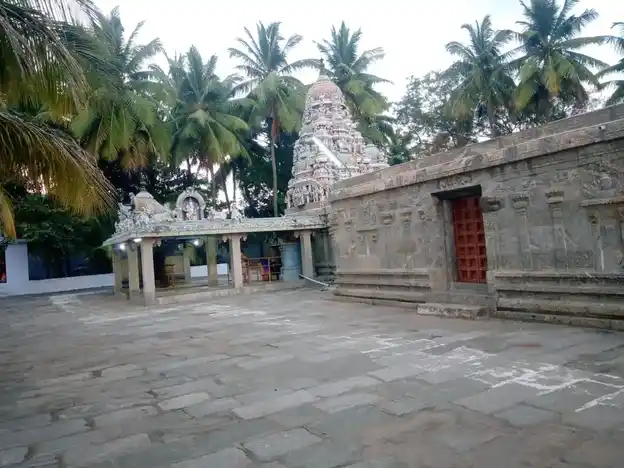 Arulmigu Kailasanathar Temple, Eswaran Koil Street, Uthukkuli - 638751 Arulmigu Kailasanathar Temple, Uthukkuli - 638751, Tiruppur - Ancient Temple Architecture and History Image 3
