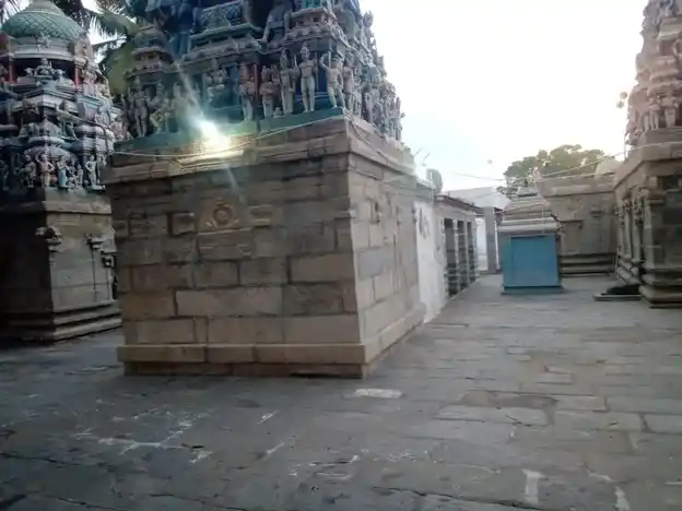 Arulmigu Kailasanathar Temple, Eswaran Koil Street, Uthukkuli - 638751 Arulmigu Kailasanathar Temple, Uthukkuli - 638751, Tiruppur - Ancient Temple Architecture and History Image 4