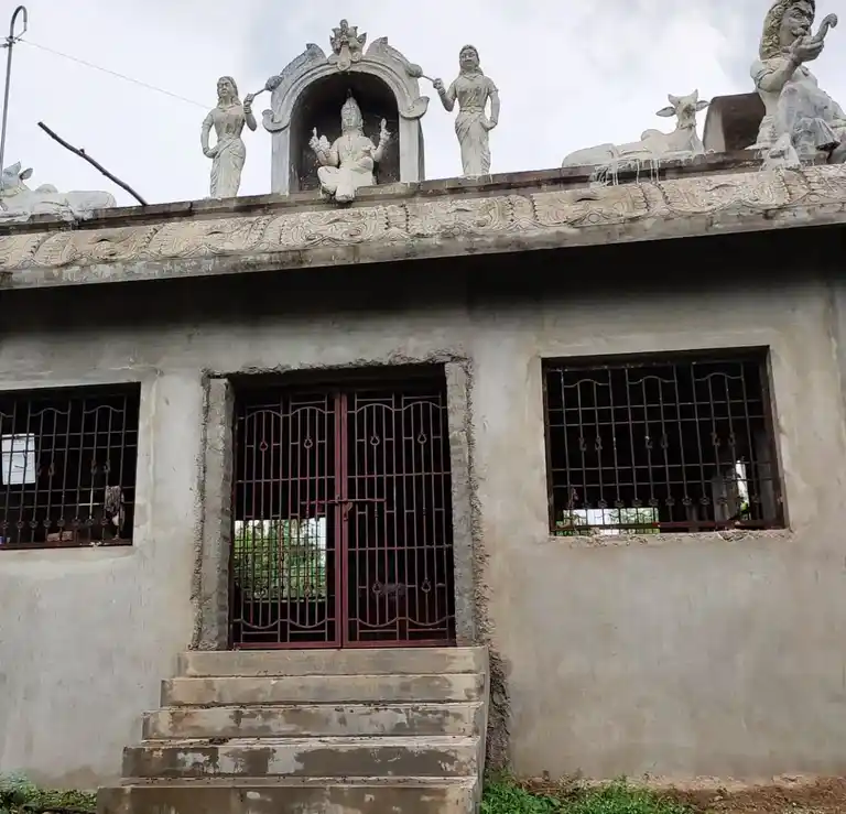 Arulmigu Kailasanathar Temple, Kamukagudi - 613703 அருள்மிகு கைலாசநாதர் கோயில், Kamukagudi - 613703, Thiruvarur - Ancient Temple Architecture and History Image 3