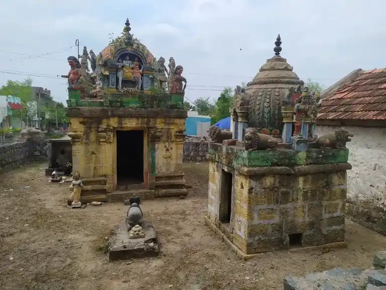 Arulmigu Kailasanathar Temple, Karukudi - 621115 Temple