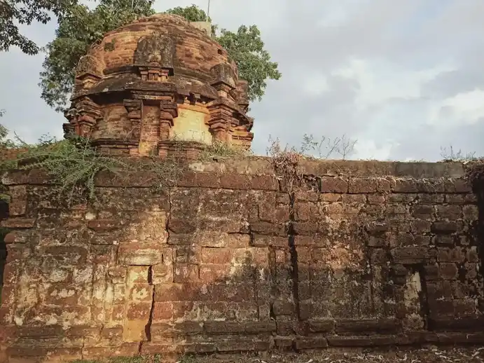Arulmigu Kailasanathar Temple, Katchiperumal - 621804 அருள்மிகு கைலாசநாதர் திருக்கோயில், கச்சிப்பெருமாள் - 621804, Ariyalur - Ancient Temple Architecture and History Image 15