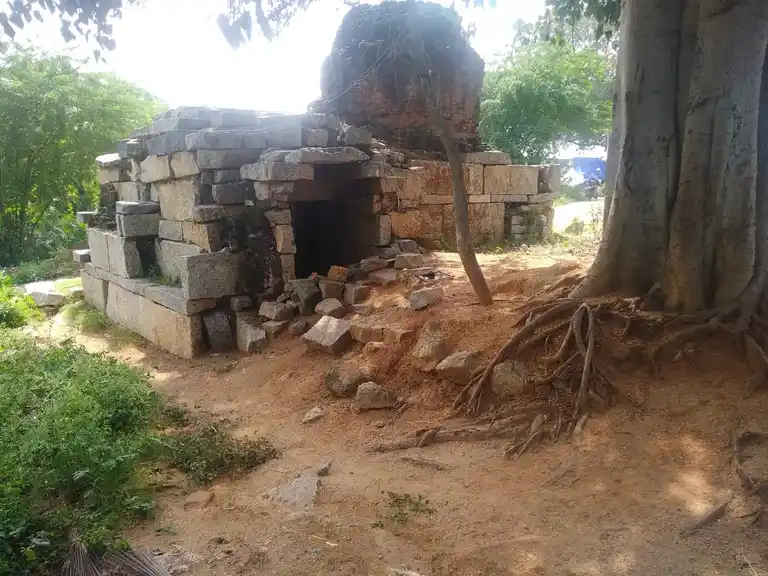 Arulmigu Kailasanathar Temple, Kilvallam - 632311 அருள்மிகு கைலாசநாதர் திருக்கோயில், கீழ்வல்லம் - 632311, Ranipet - Ancient Temple Architecture and History Image 4