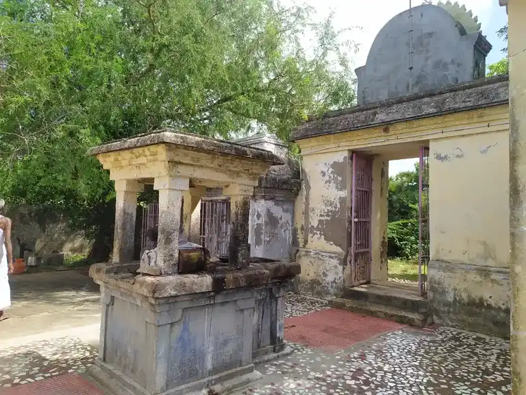 Arulmigu Kailasanathar Temple, Makhanchery - 610105 அருள்மிகு கைலாசநாதர் திருக்கோயில், Makhanchery - 610105, Thiruvarur - Ancient Temple Architecture and History Image 8